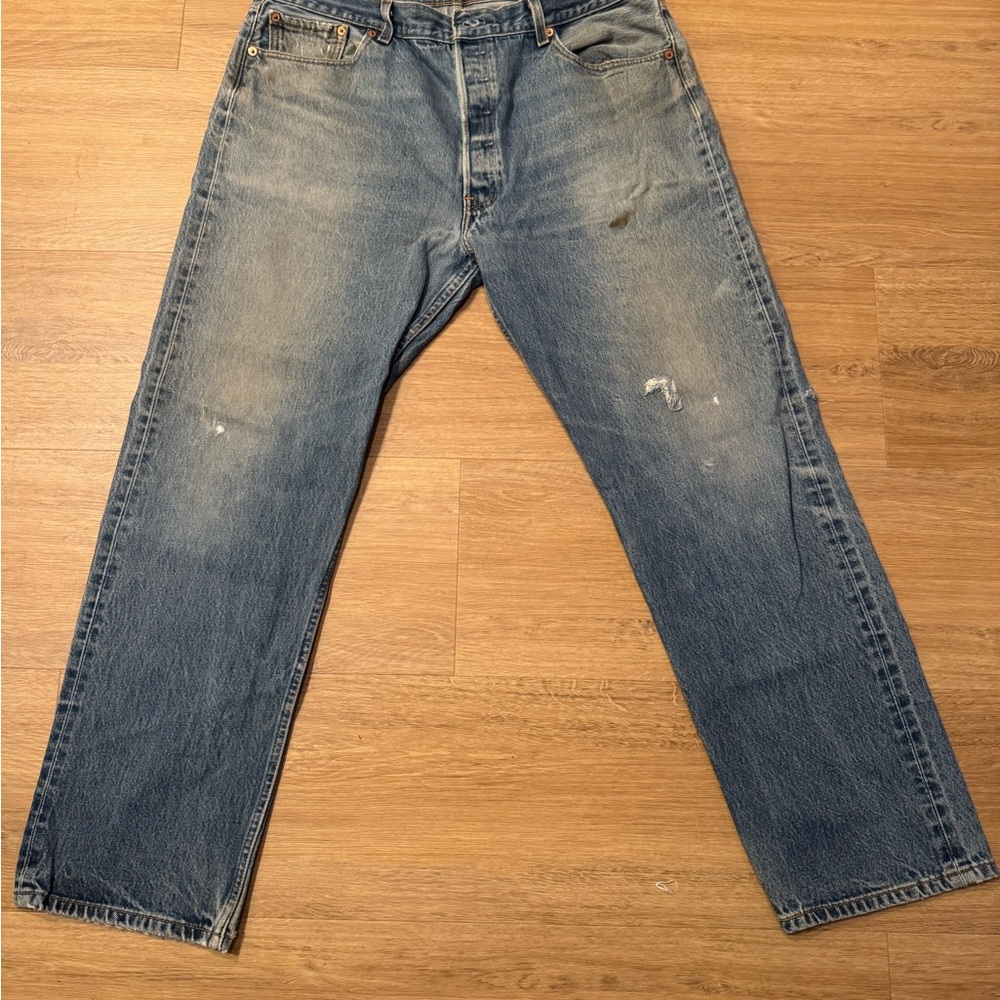 Vintage Levi Men's Blue Denim Jeans